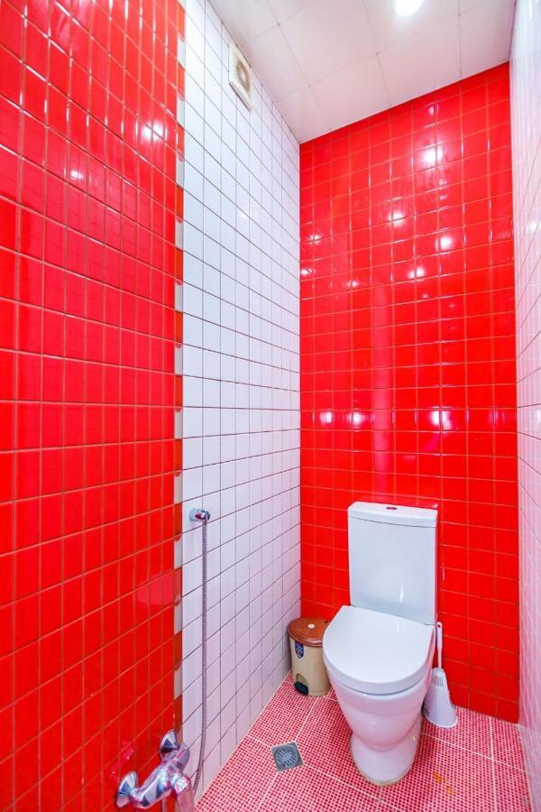Vip Apartment Number One Baku Bagian luar foto