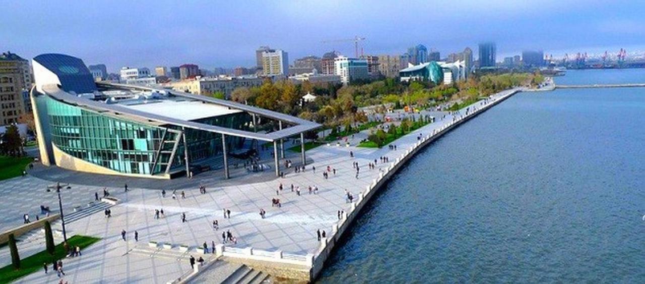 Vip Apartment Number One Baku Bagian luar foto