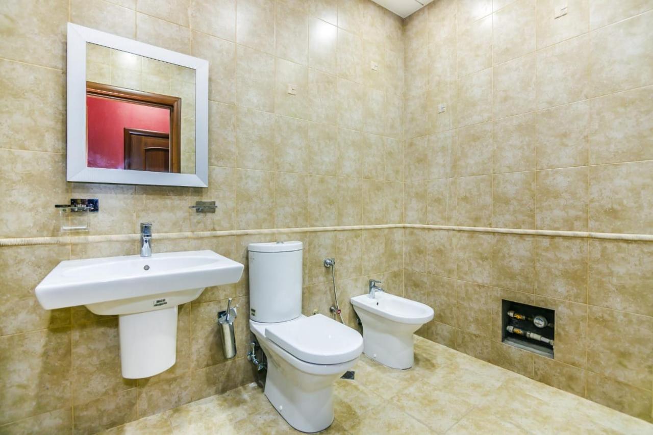 Vip Apartment Number One Baku Bagian luar foto